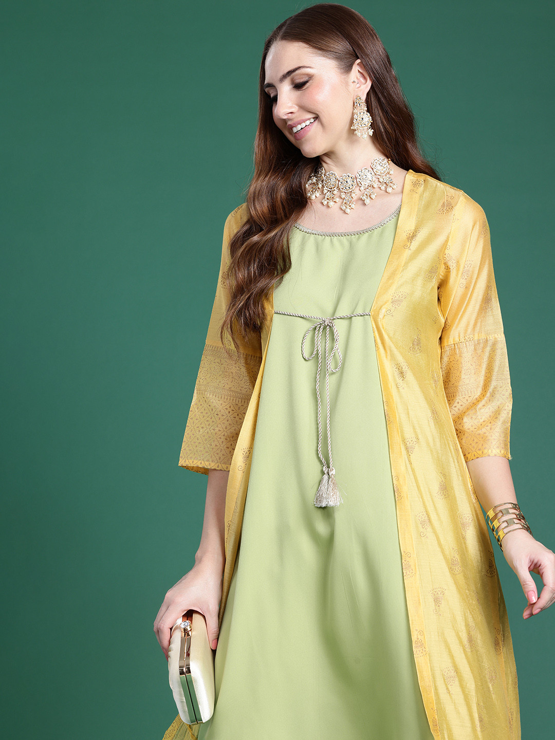 

Sangria Women Solid Kurta with Shrug, Green