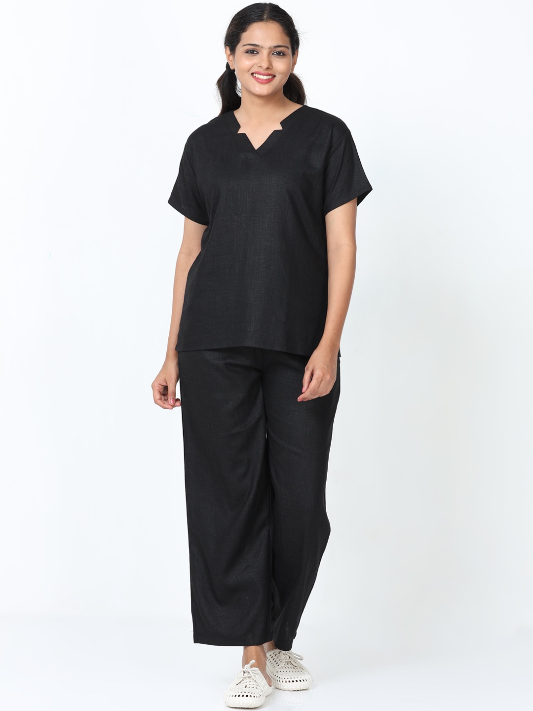 

9shines Label V-Neck Relaxed Top With Palazzo, Black