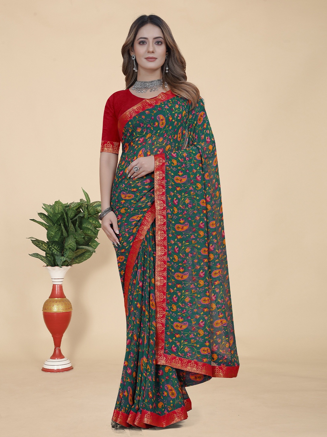 

KALINI Ethnic Motifs Printed Pure Georgette Saree, Green