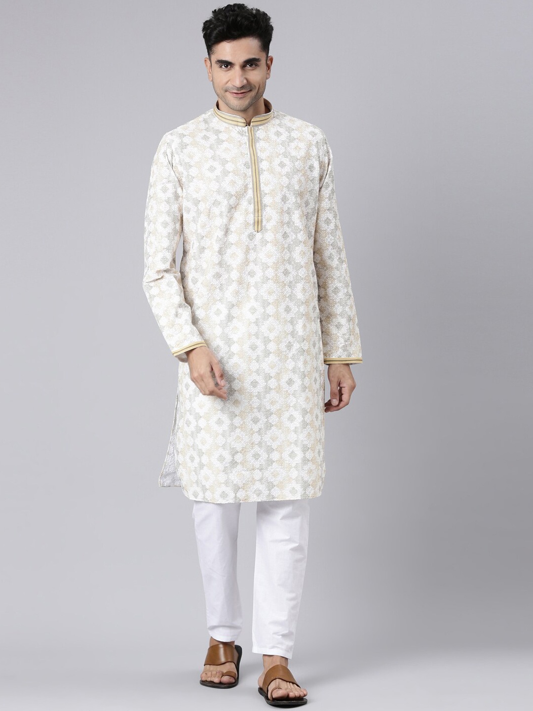

Rishika Ethnic Motifs Printed Cotton Kurta, Yellow