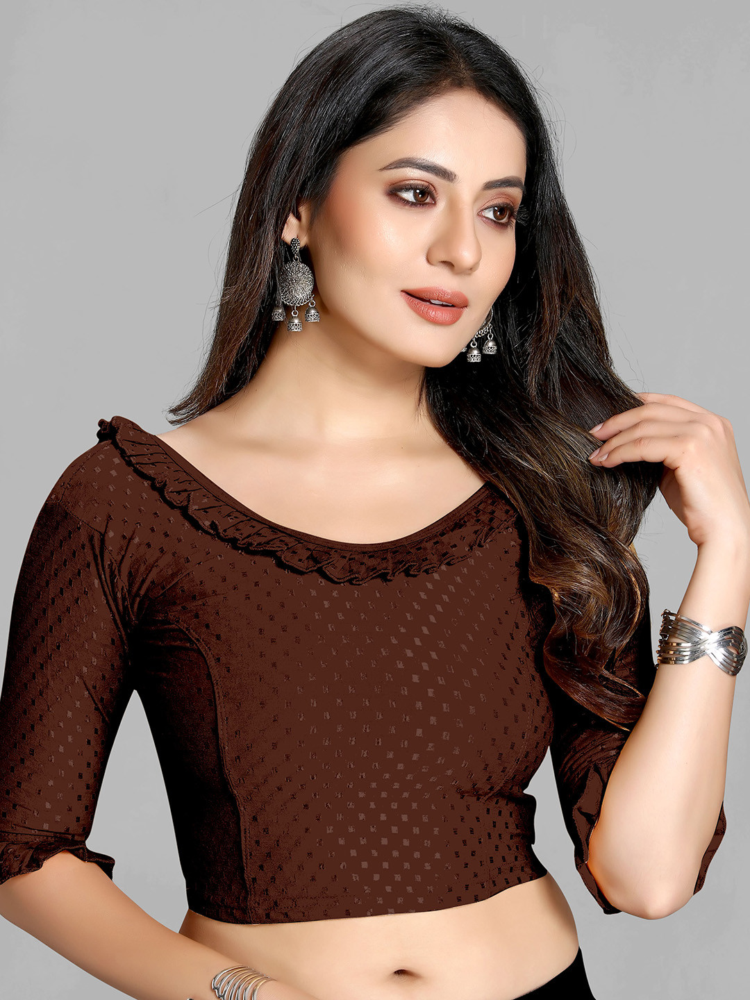 

SCUBE DESIGNS Woven-Design Round Neck Short Sleeves Ruffled Saree Blouse, Brown