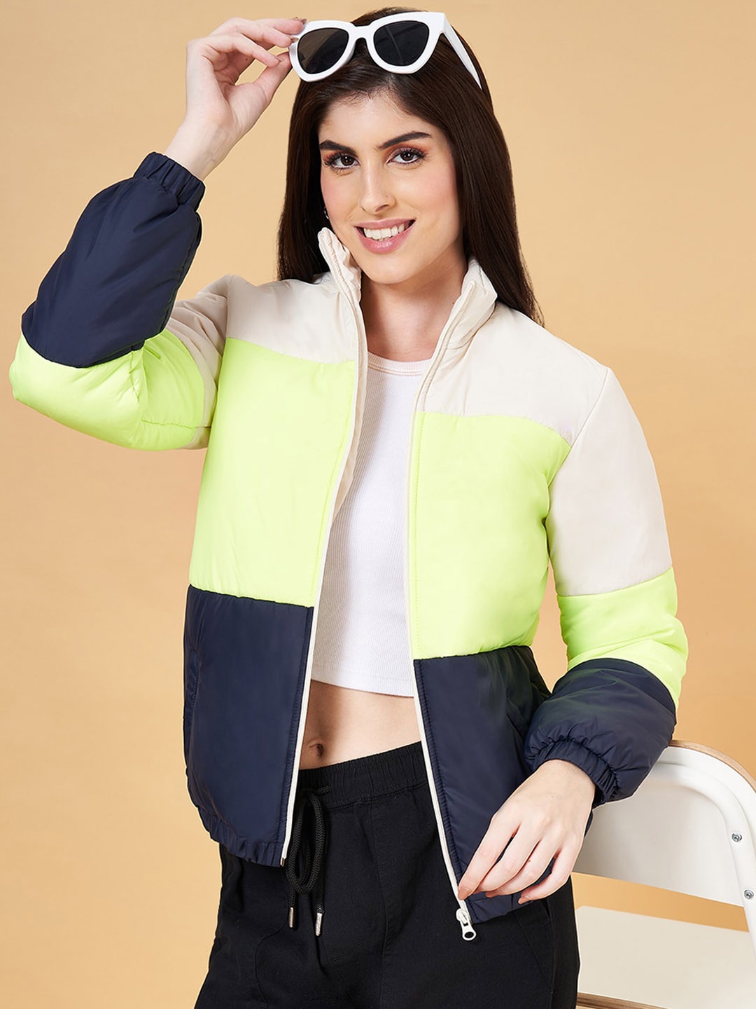 

YU by Pantaloons Colourblocked Mock Collar Padded Jacket, White