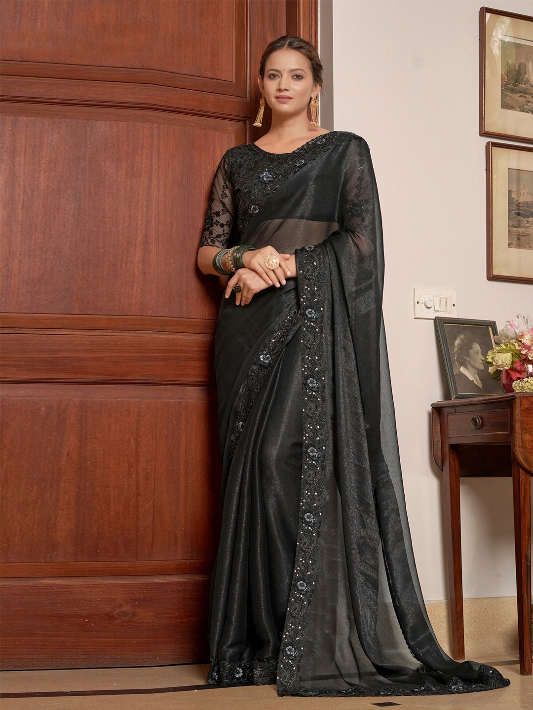 

Mitera Black Sequinned Embellished Saree