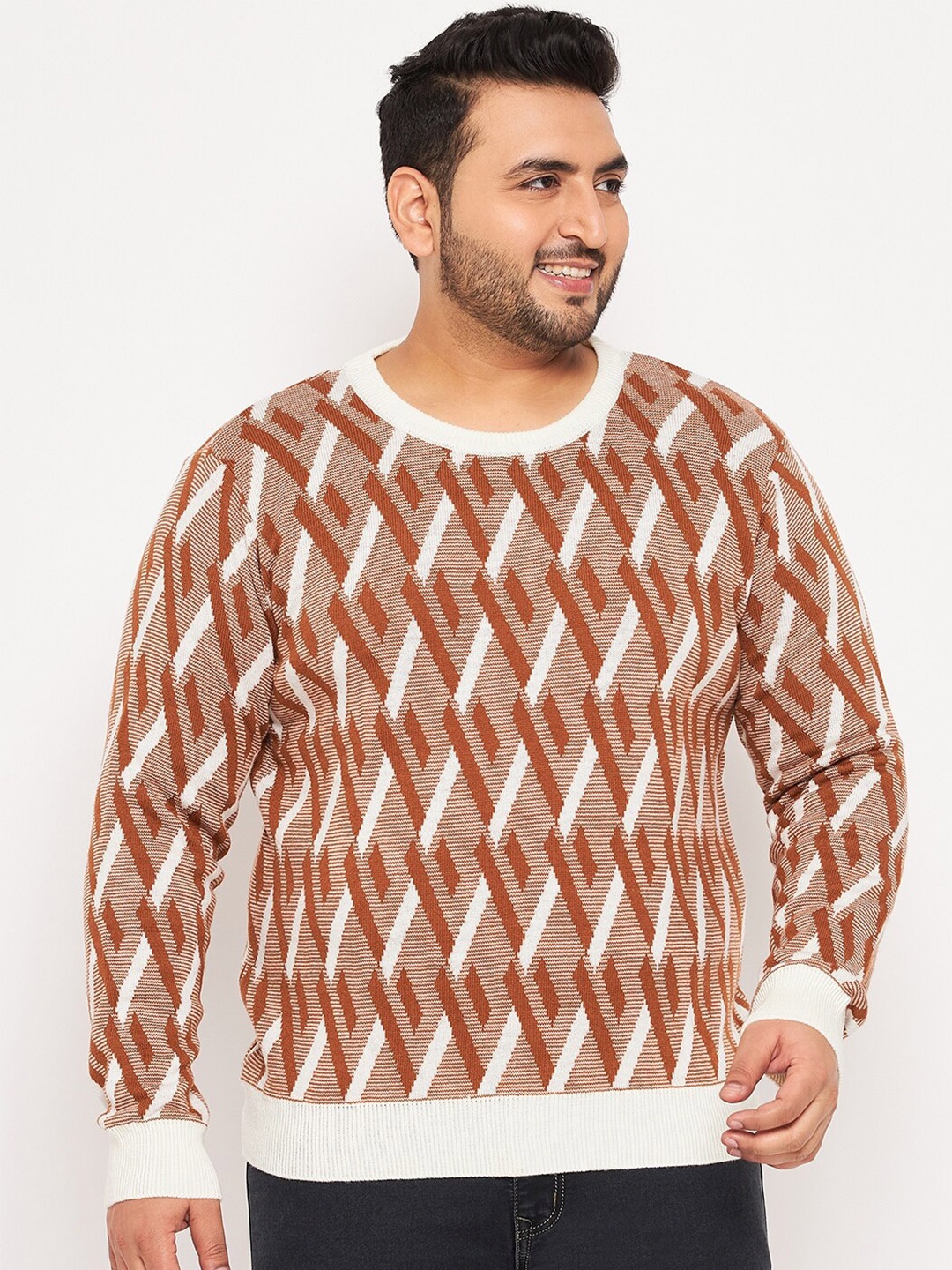 

Club York Plus Size Geometric Self Design Acrylic Pullover, Off white