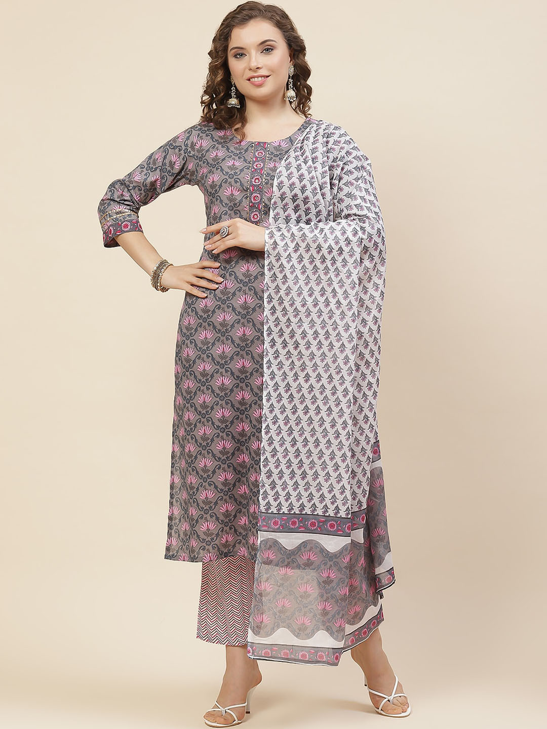 

Meena Bazaar Ethnic Motifs Printed Straight Kurta & Trousers With Dupatta, Grey