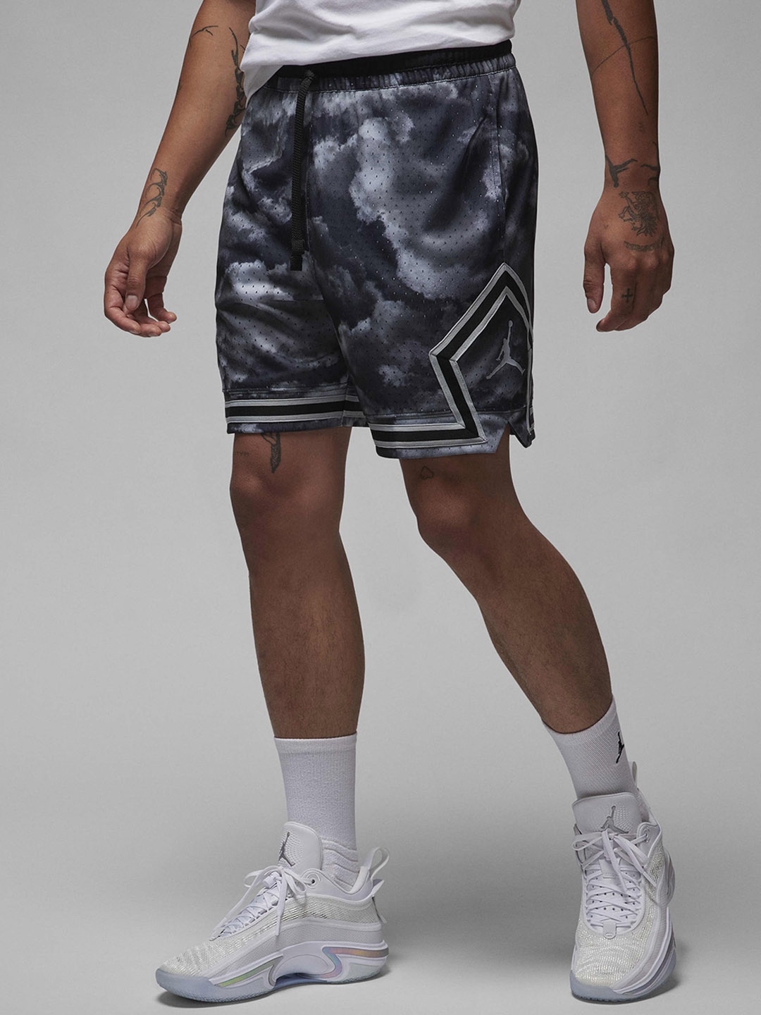 

Nike Men Printed Jordan Dri-FIT Diamond Shorts, Black