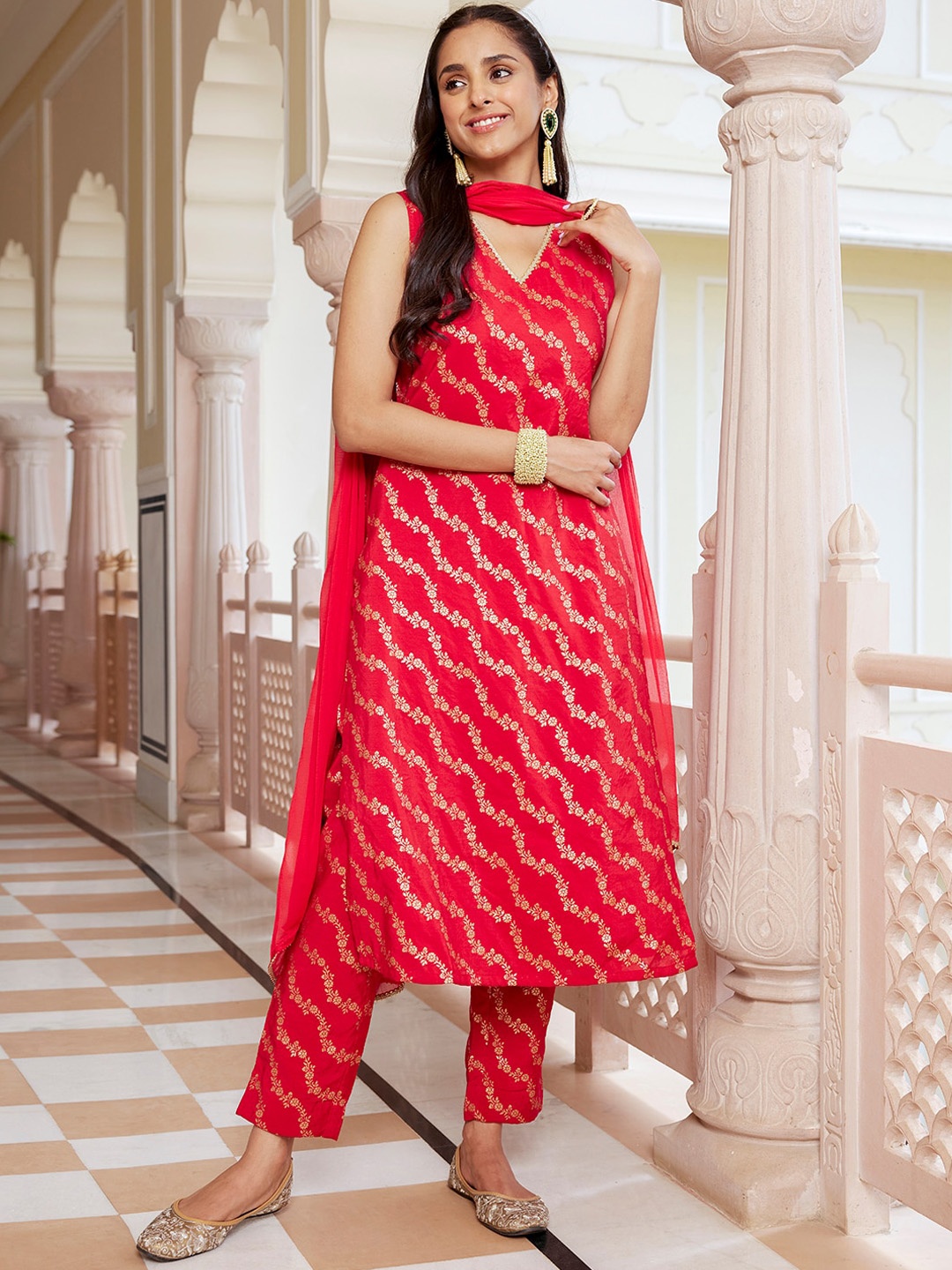 

Janasya Striped Woven Design Gotta Patti Kurta with Trousers & Dupatta, Red