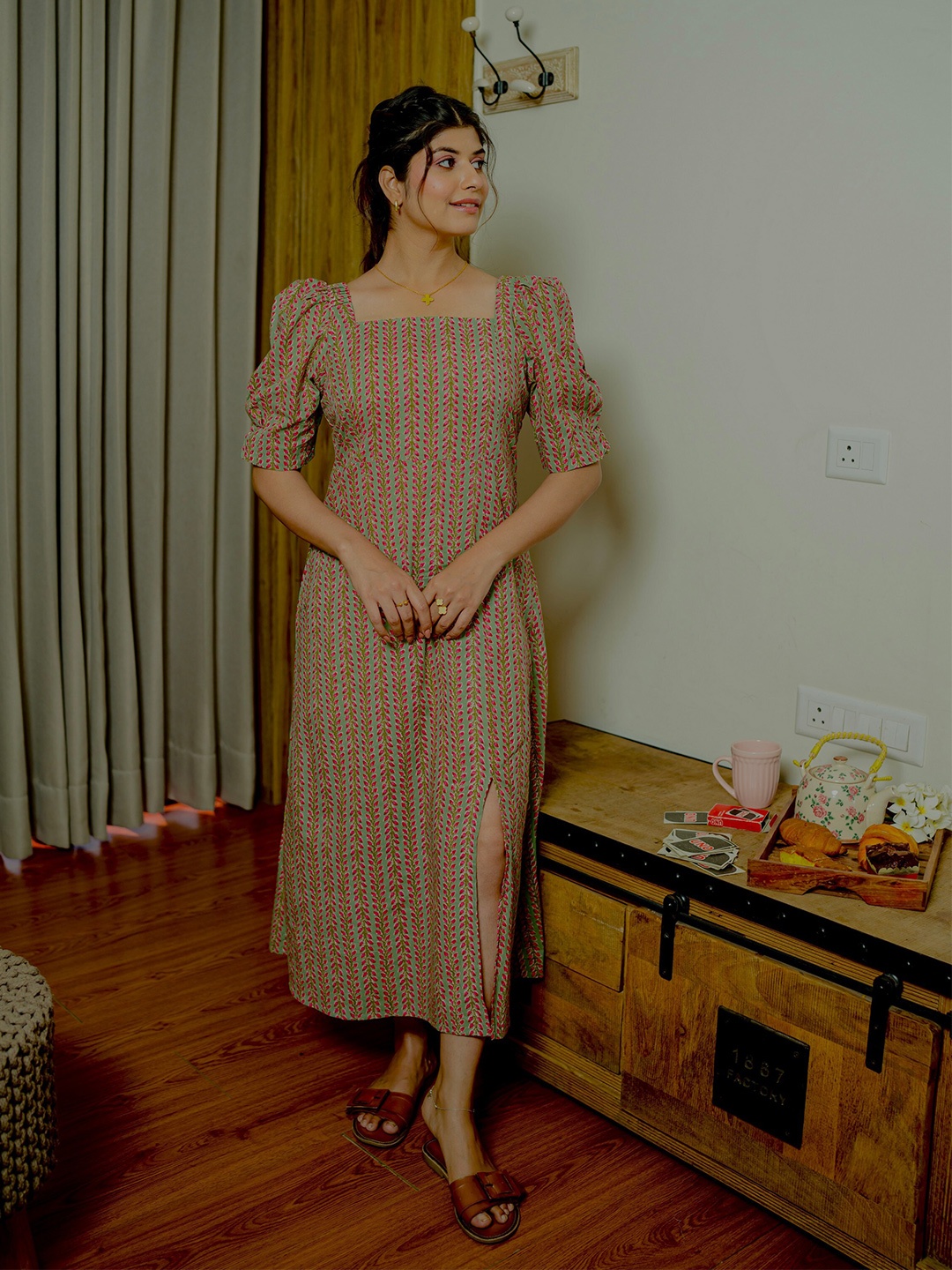 

FEATHERS CLOSET Ethnic Motifs Printed Puff Sleeves Cotton A-Line Dress, Green