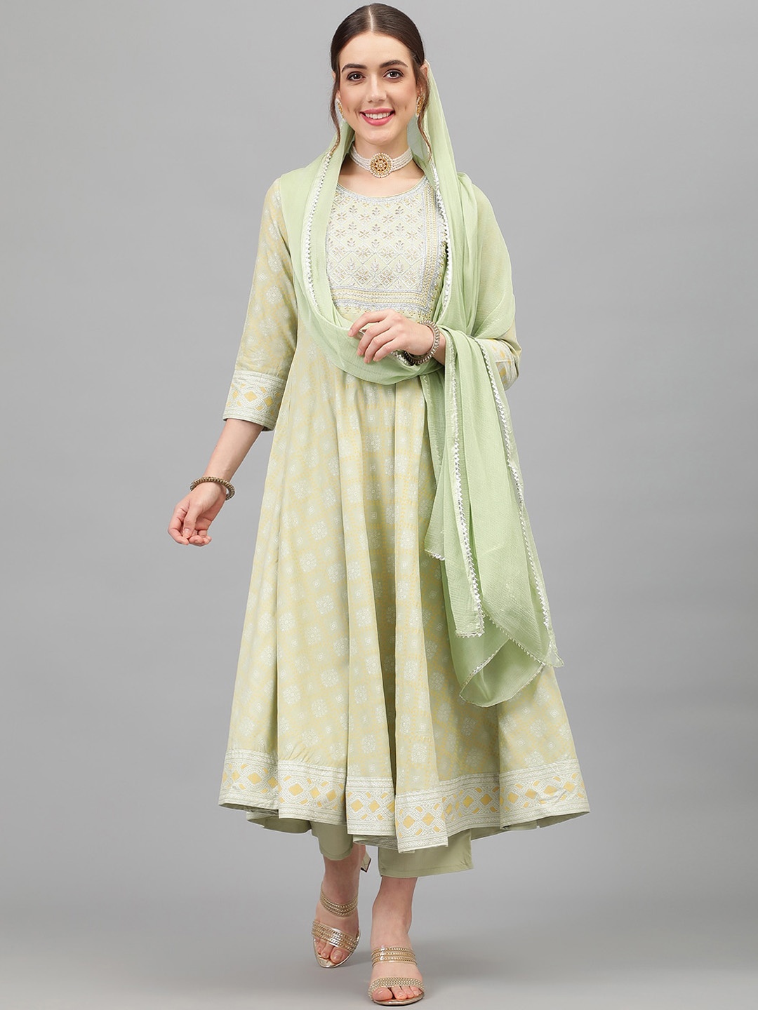 

Khushal K Ethnic Motifs Printed Kurta With Palazzos & Dupatta, Green