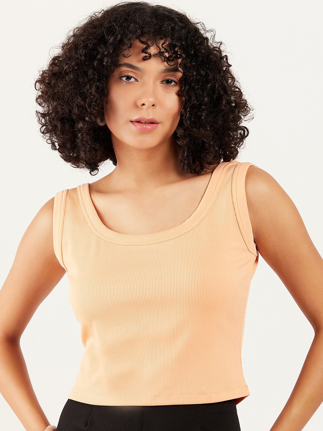 

Athena Round Neck Sleeveless Tank Top, Peach