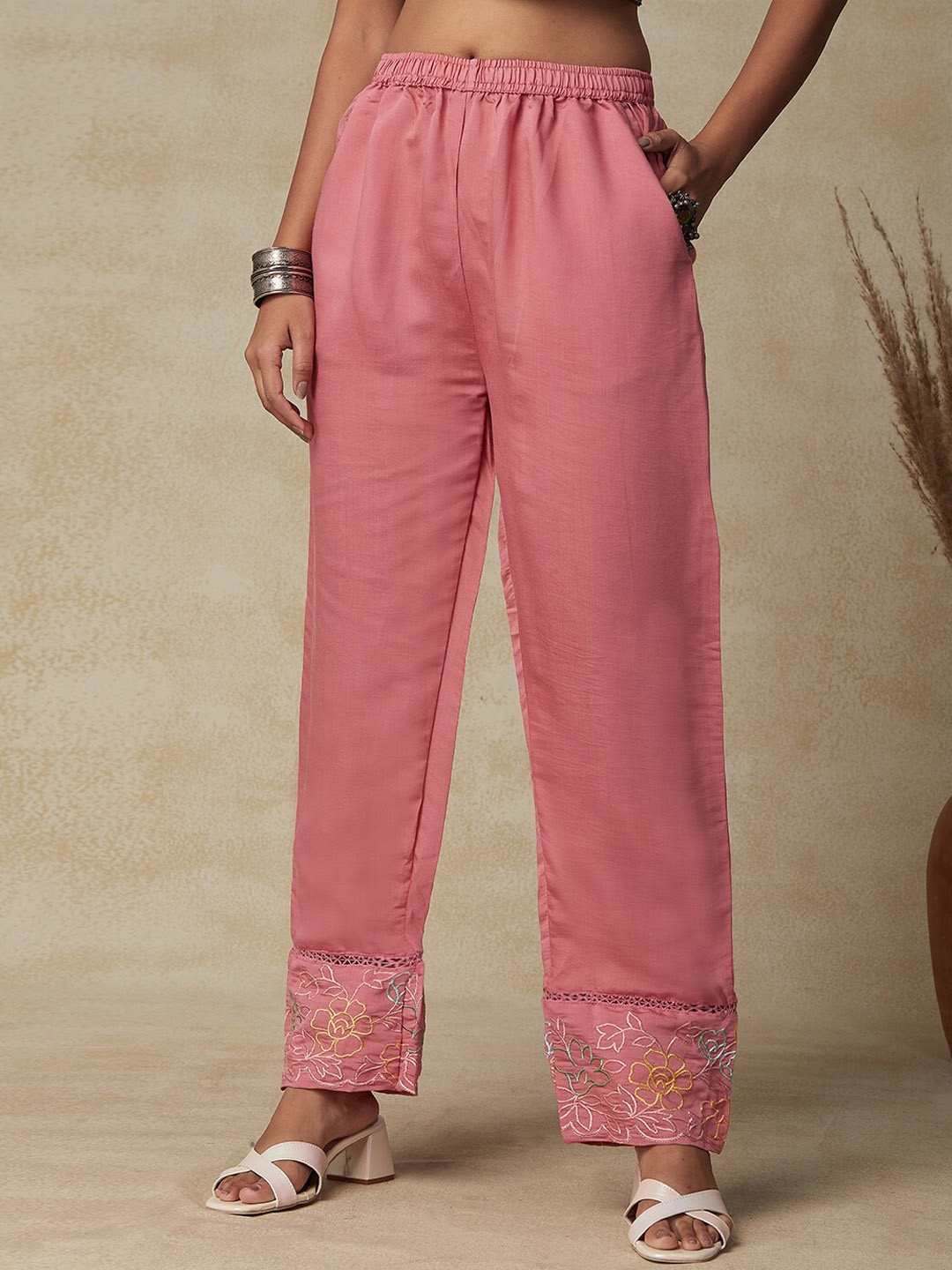 

FASHOR Women Comfort Fit Regular Trousers, Pink