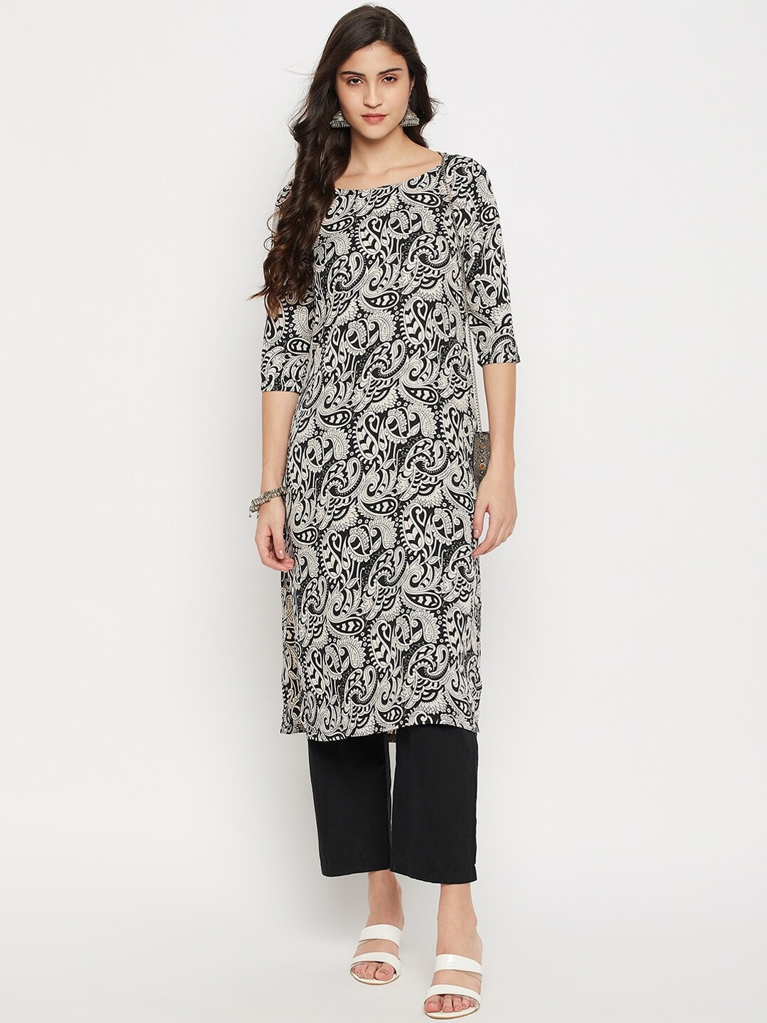 

Nuwah Ethnic Motifs Printed Straight Kurta, Black