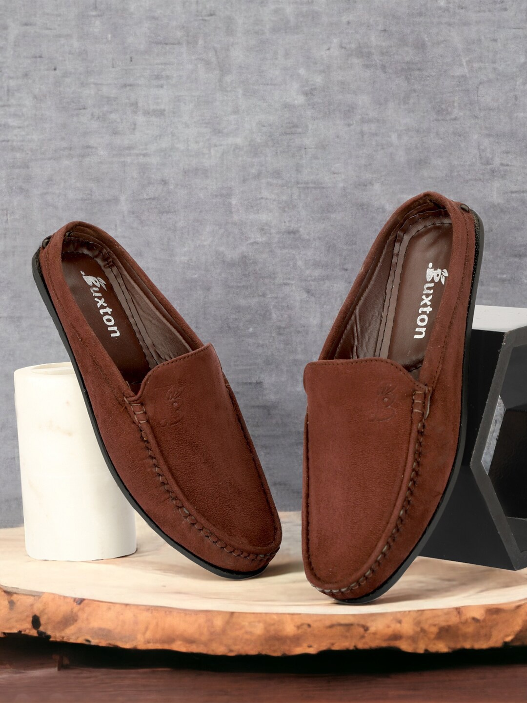 

Buxton Men Suede Comfort Insole Mules, Brown