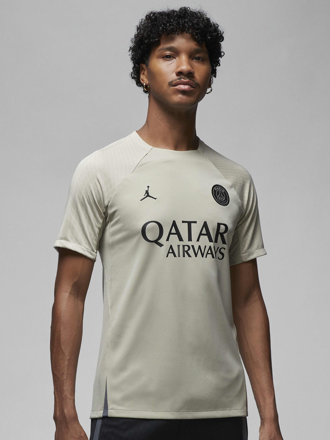 

Nike Paris Saint-Germain Strike Third Men Jordan Dri-FIT Football Short-Sleeve Top, Cream