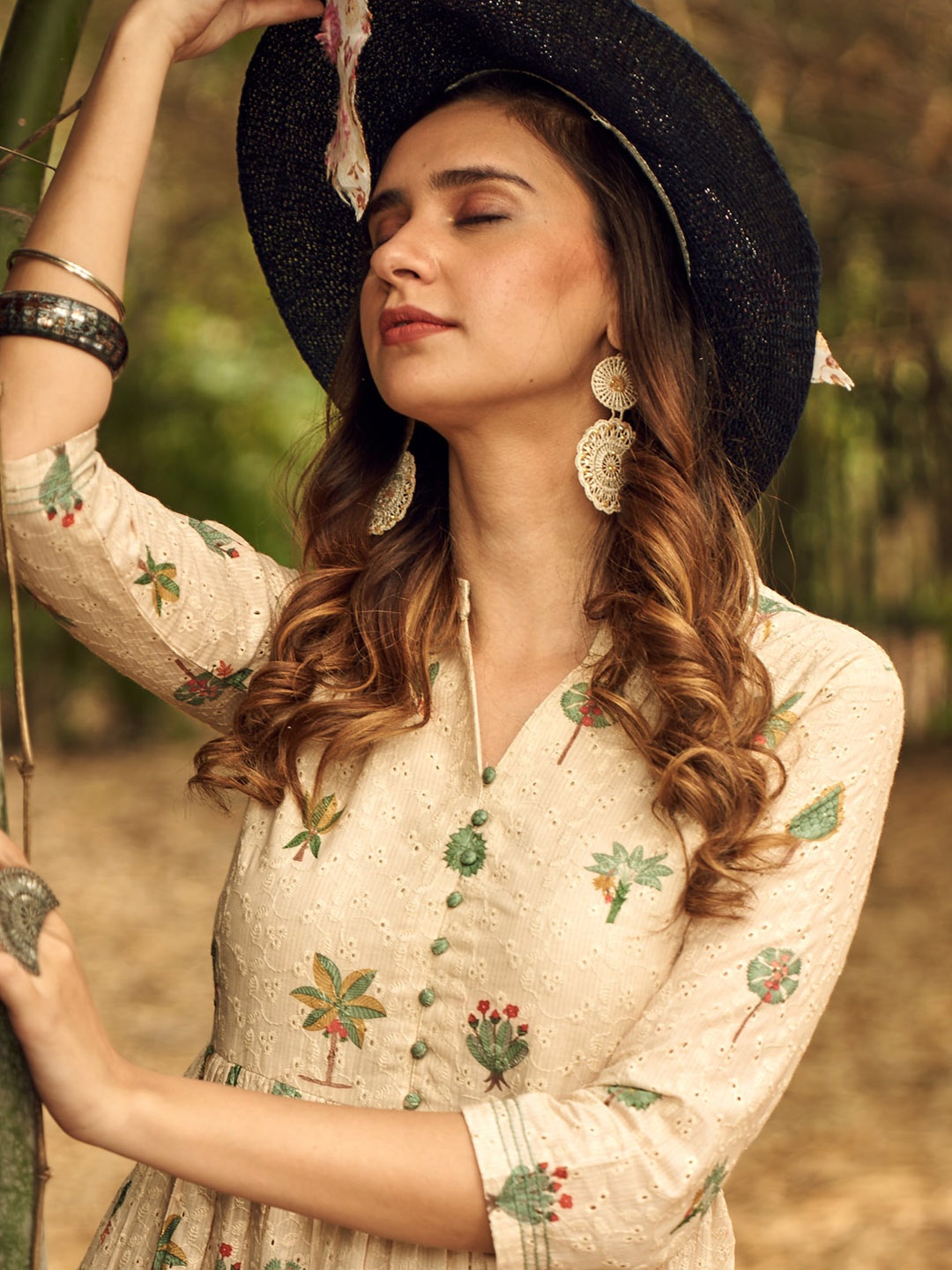 

Sangria Floral Printed Schiffli Midi Empire Ethnic Dress, Cream