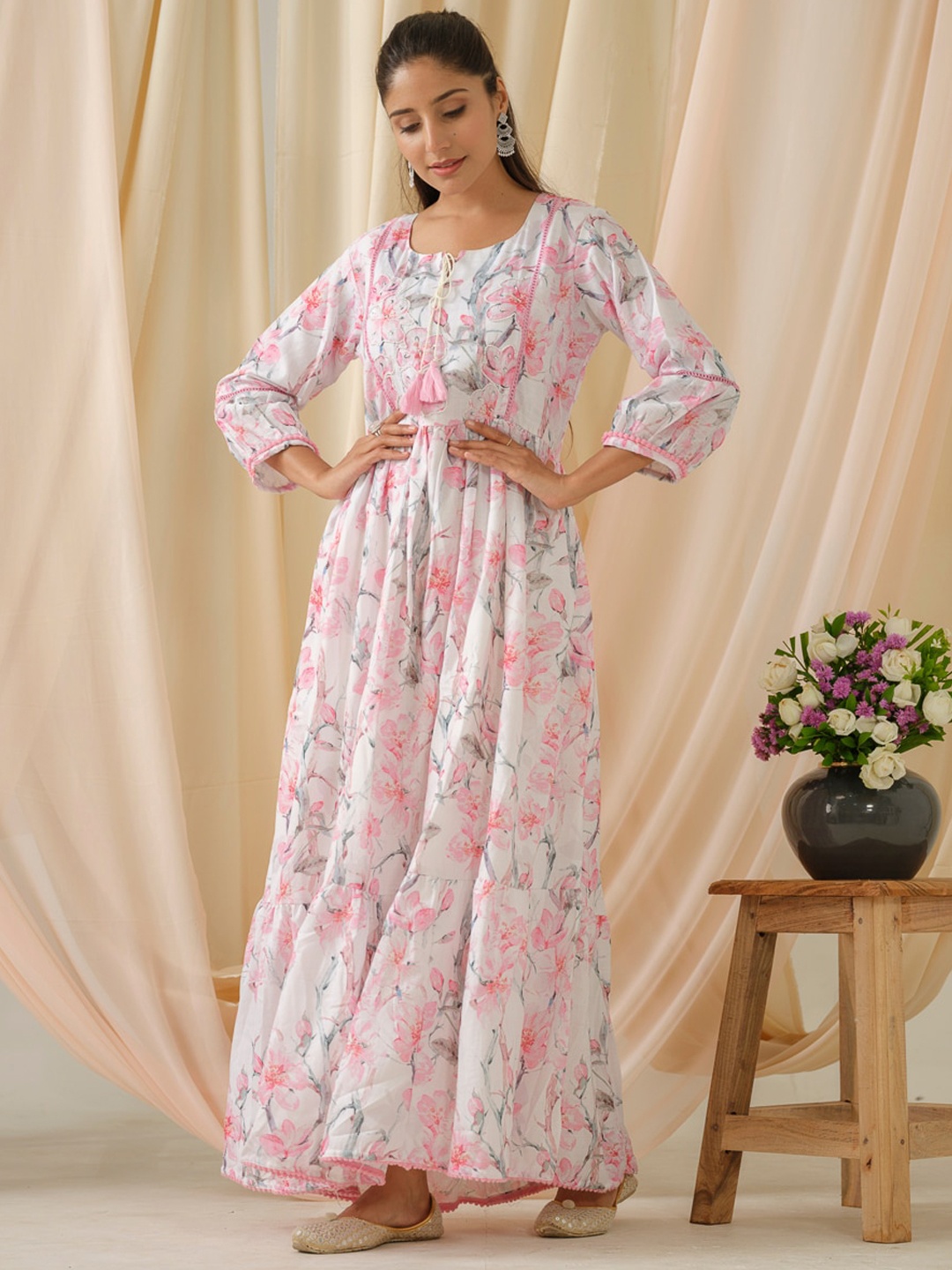 

Sangria Floral-Printed Tie-Up Neck A-Line Ethnic Dress, Pink