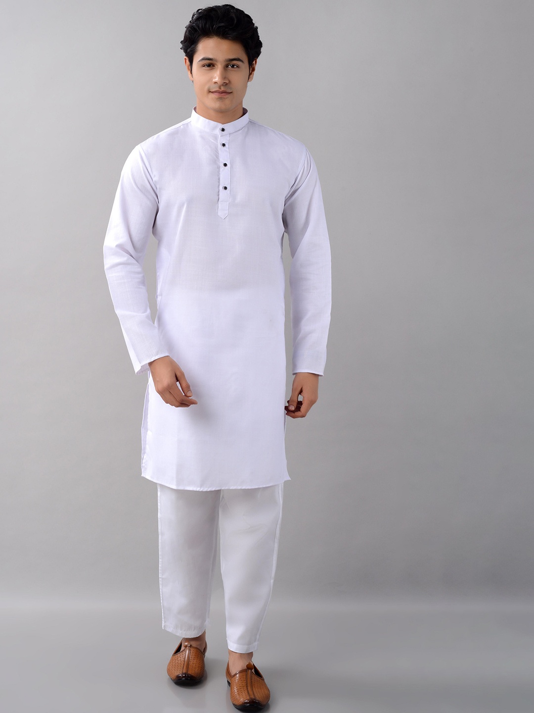 

VILLAIN Mandarin Collar Straight Kurta, White