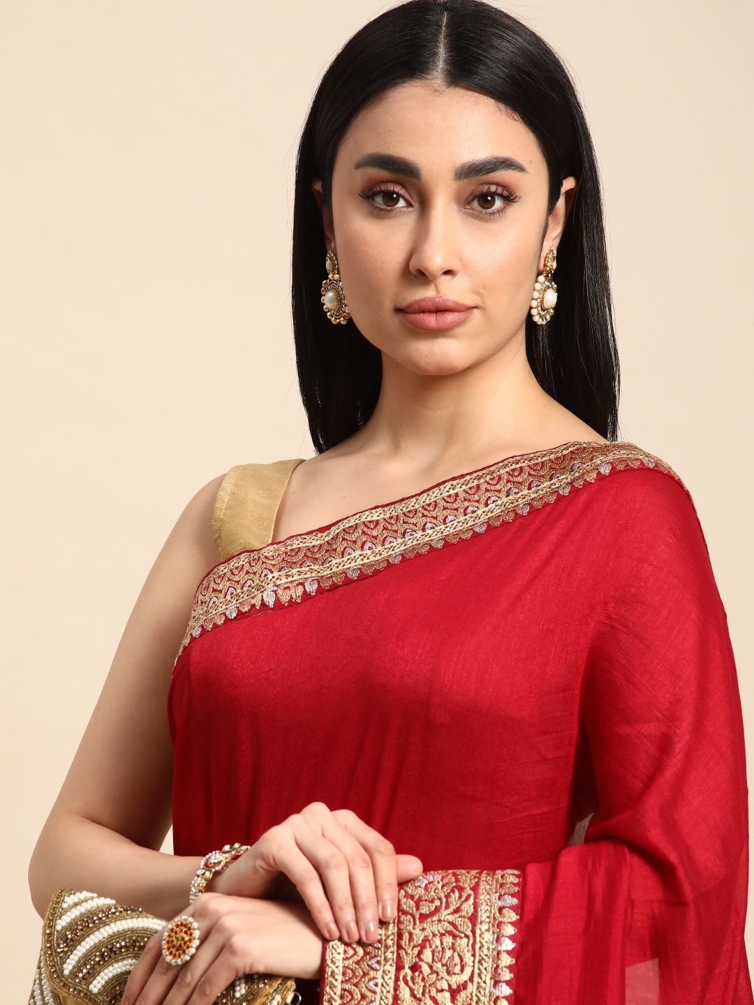 

HERE&NOW Solid Zari Saree, Red