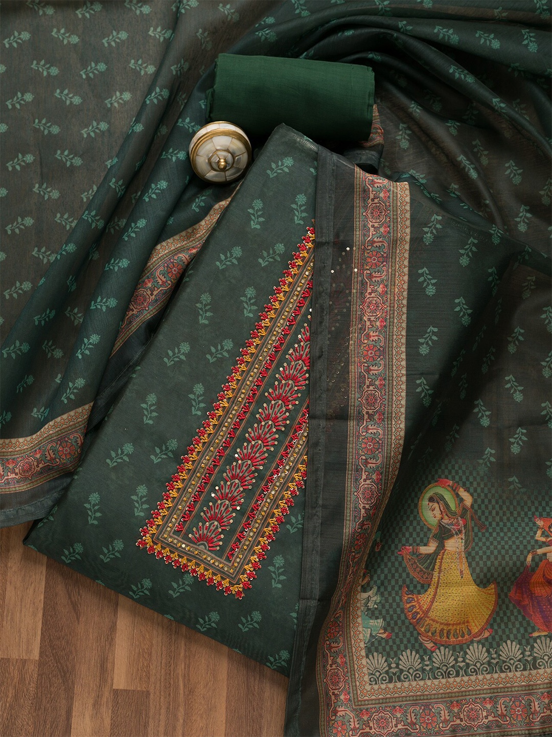 

Koskii Ethnic Motifs Printed Unstitched Dress Material, Green