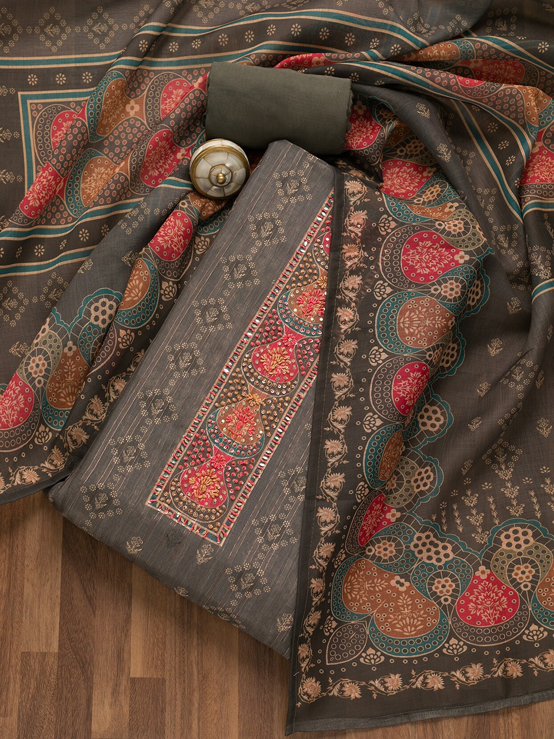 

Koskii Ethnic Motifs Printed Unstitched Dress Material, Grey