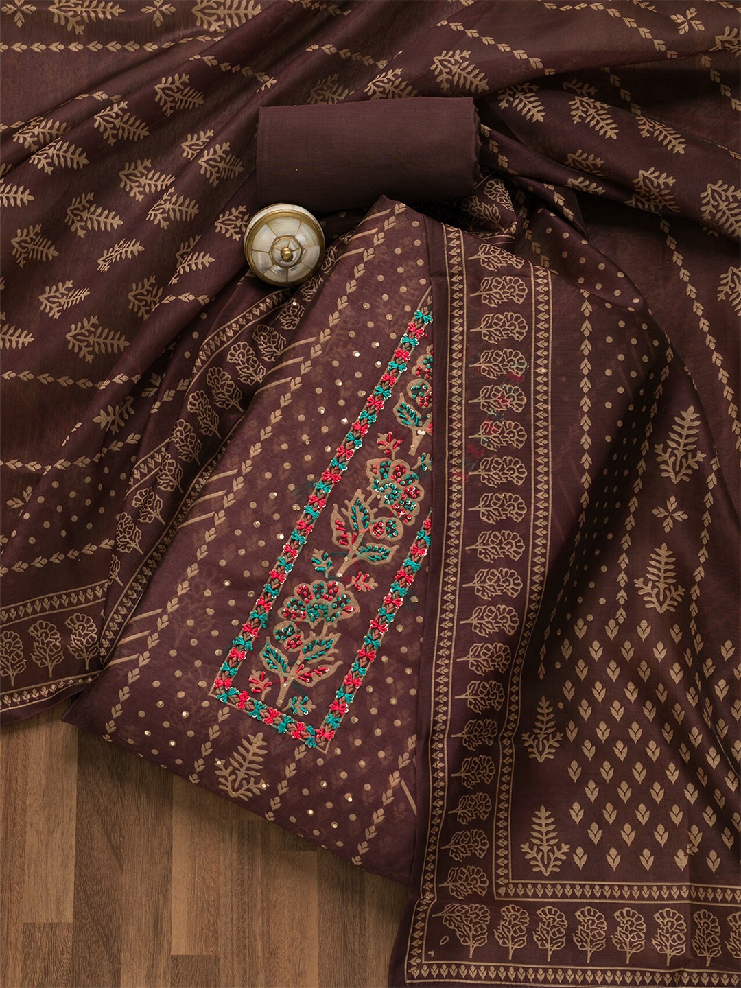 

Koskii Embroidered Unstitched Dress Material, Purple