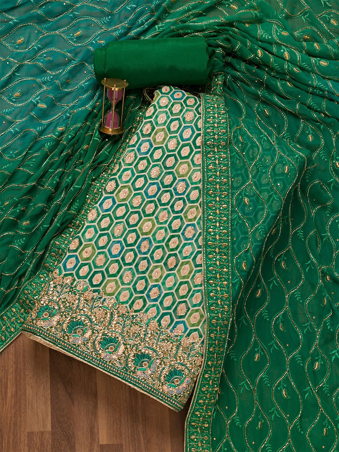 

Koskii Geometric Embroidered Unstitched Dress Material, Green