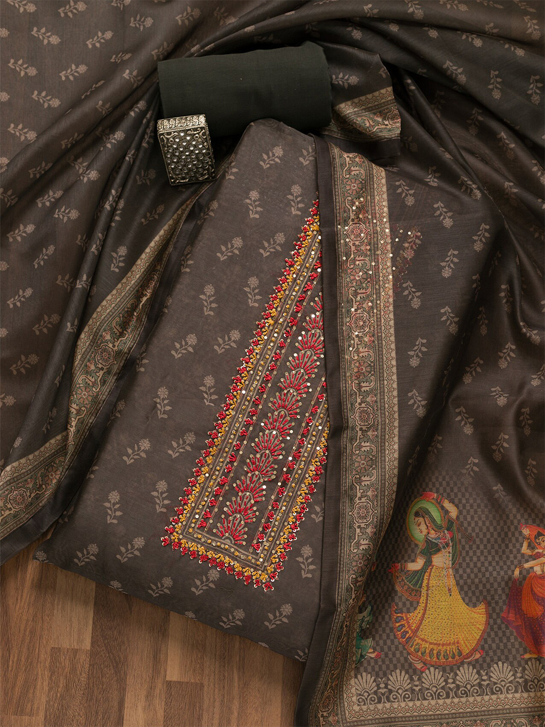 

Koskii Ethnic Motifs Printed Unstitched Dress Material, Brown