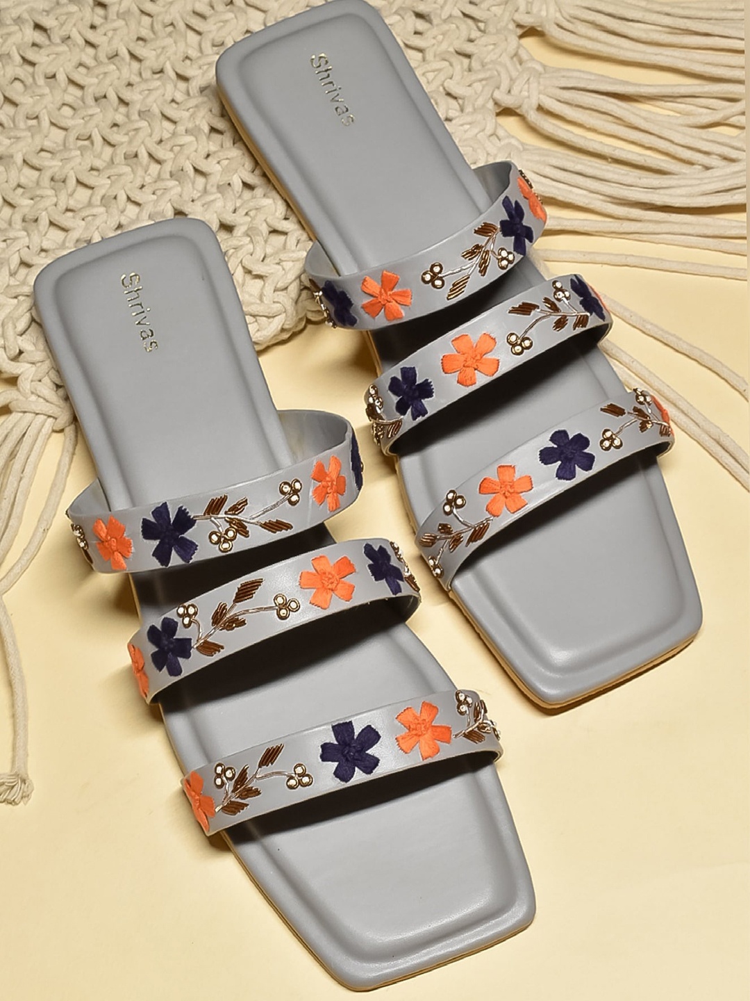 

SHRIVAS BY ARCHITA MEHTA Embellished Ethnic Open Toe Flats, Grey