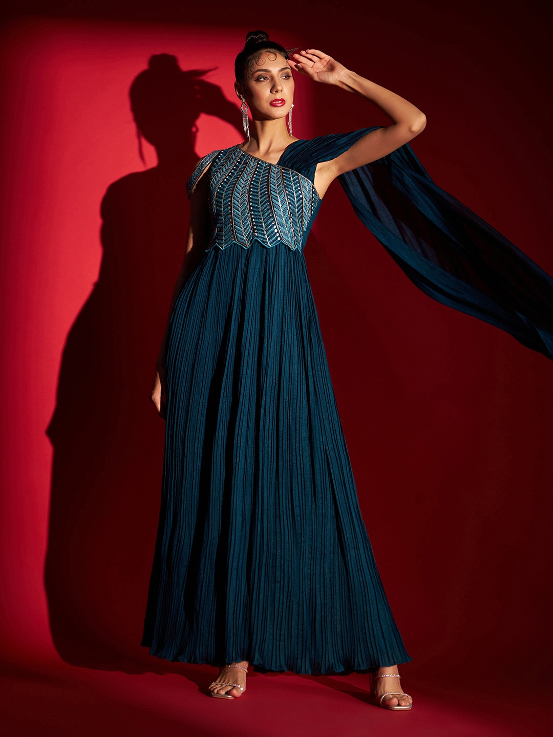

MADHURAM Ethnic Motifs Embroidered Sequinned Cape Sleeve Maxi Ethnic Dress, Blue