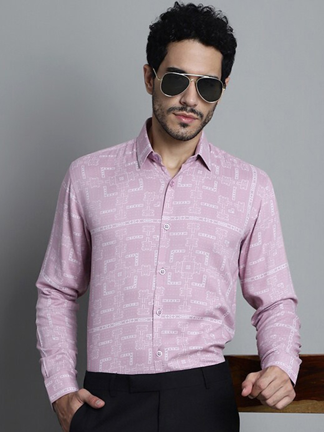 

JAINISH Classic Opaque Checked Formal Shirt, Magenta