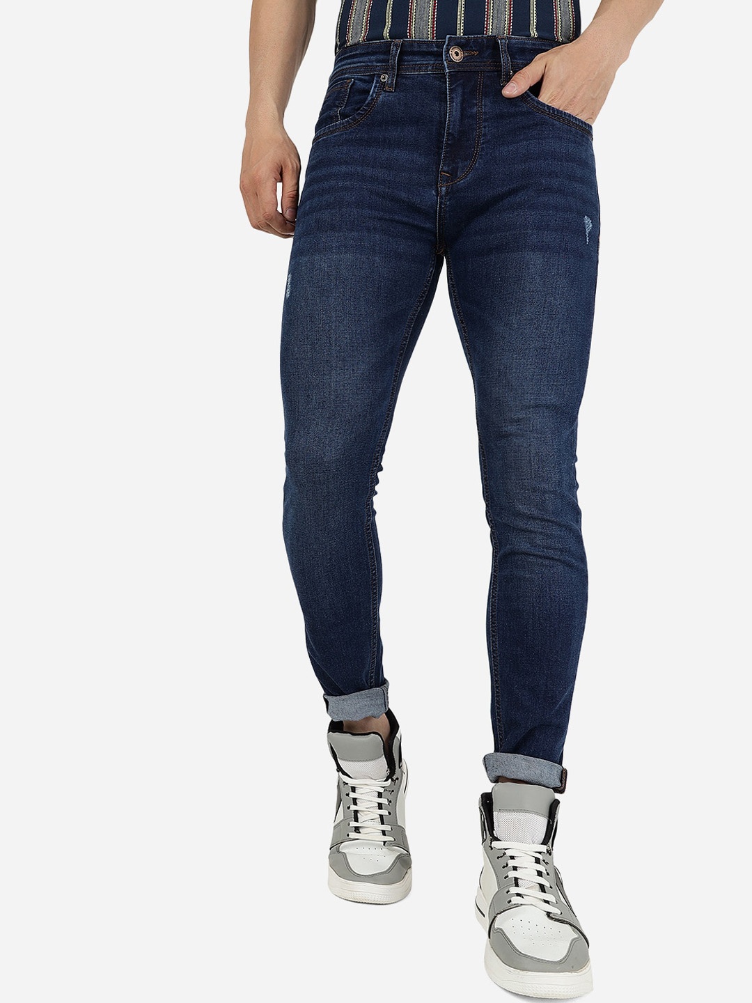 

Greenfibre Men Slim Fit Low Distress Light Fade Whiskers Stretchable Jeans, Blue