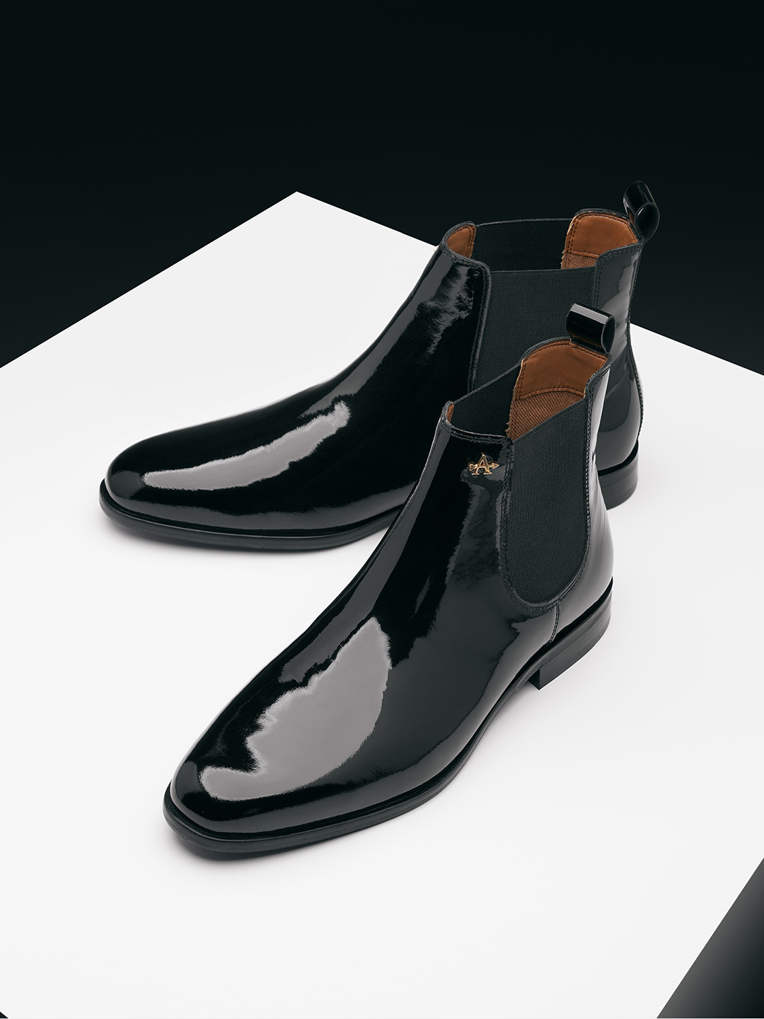 

Arrow Men Leather High-Top Chelsea Boots, Black