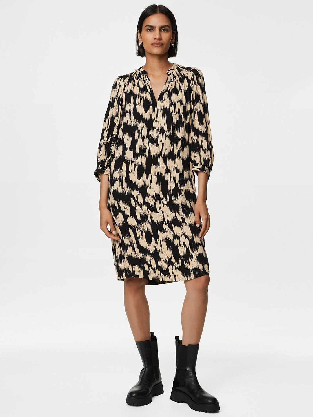 

Marks & Spencer Abstract Printed Mandarin Collar Puff Sleeve A-Line Dress, Beige