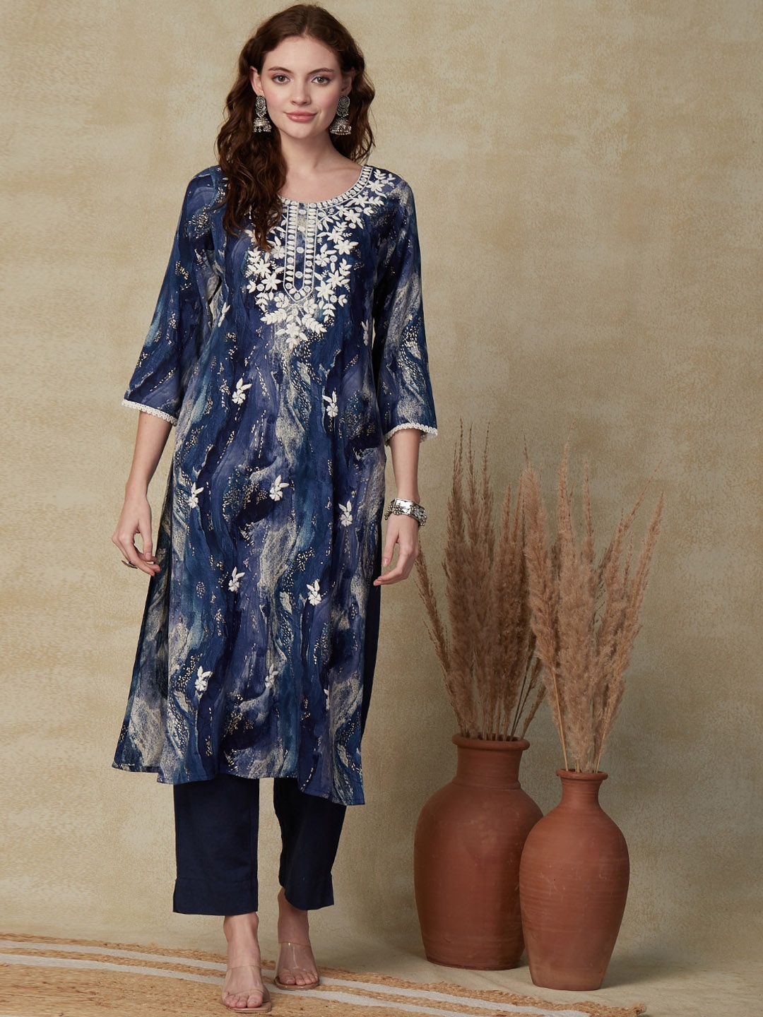 

FASHOR Abstract Printed Thread Work Kurta, Blue