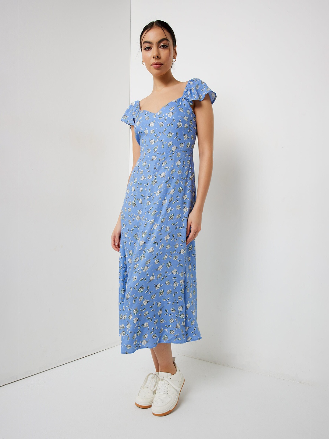 

Ardene Floral Printed Sweetheart Neck Fit & Flare Dress, Blue