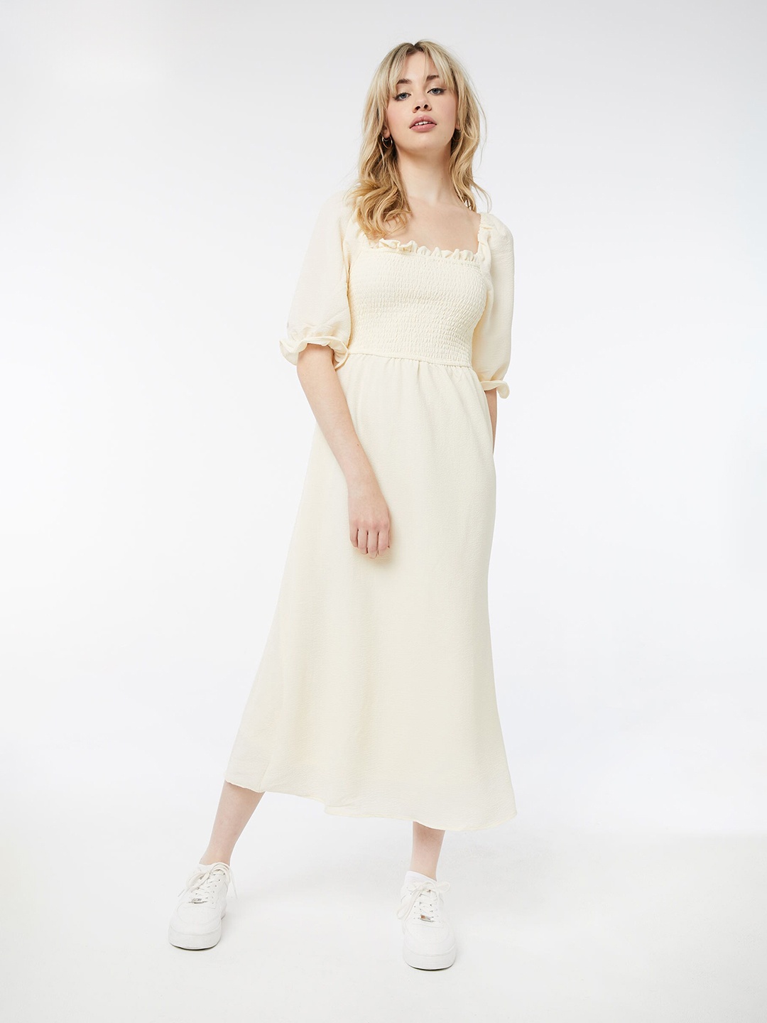 

Ardene Self Design Puff Sleeves Smocked A-Line Midi Dress, Yellow