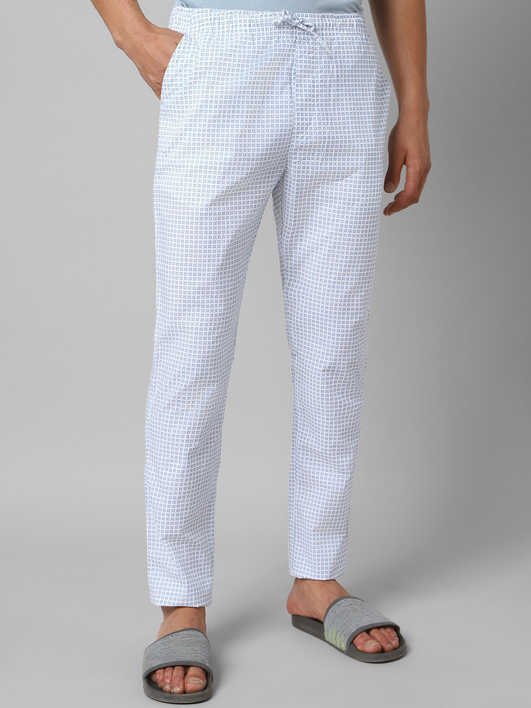 

Pantaloons Men Checked Pure Cotton Lounge Pants, White