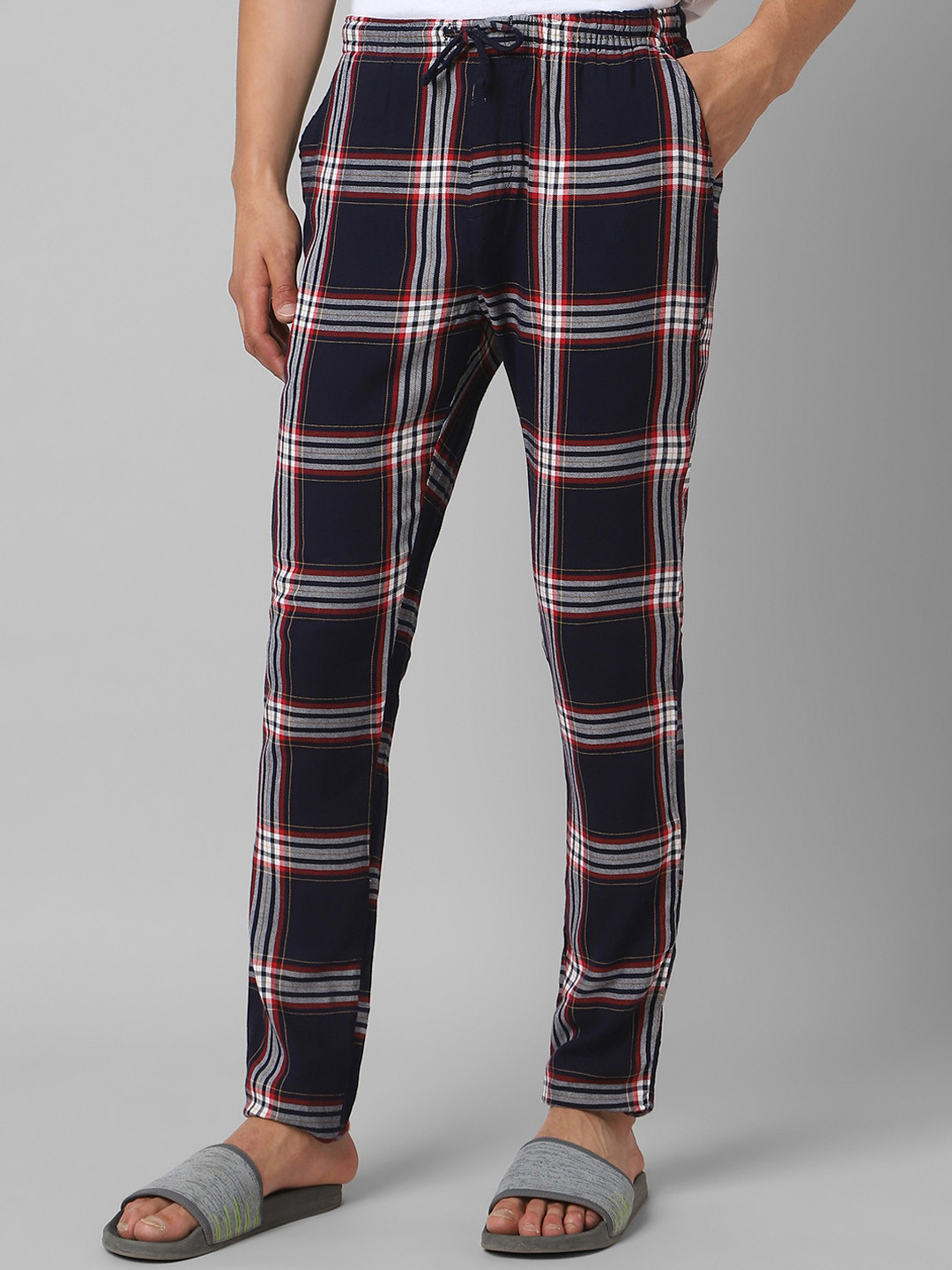 

Pantaloons Men Checked Pure Cotton Lounge Pants, Navy blue