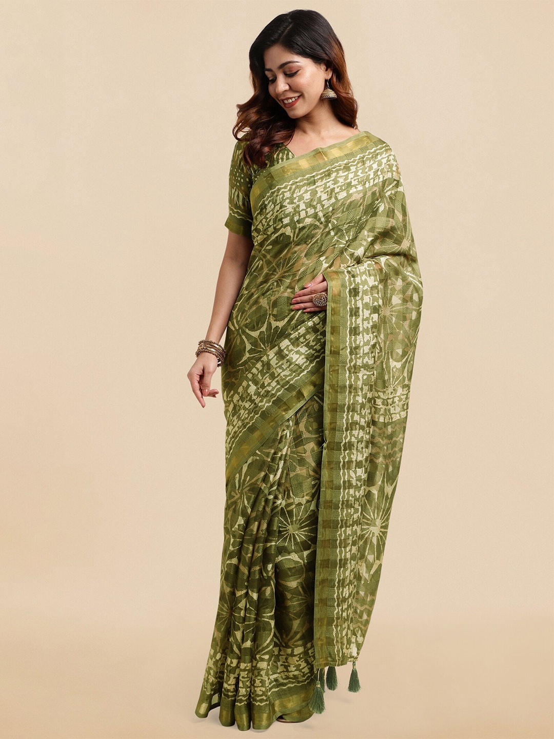 

MIRCHI FASHION Floral Printed Zari Saree, Olive