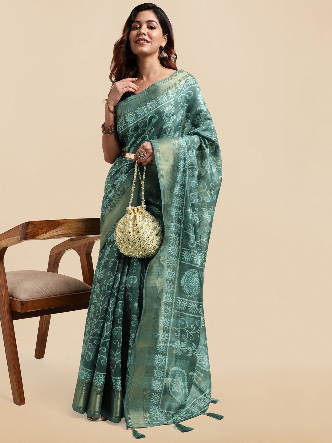 

MIRCHI FASHION Batik Printed Zari Saree, Teal