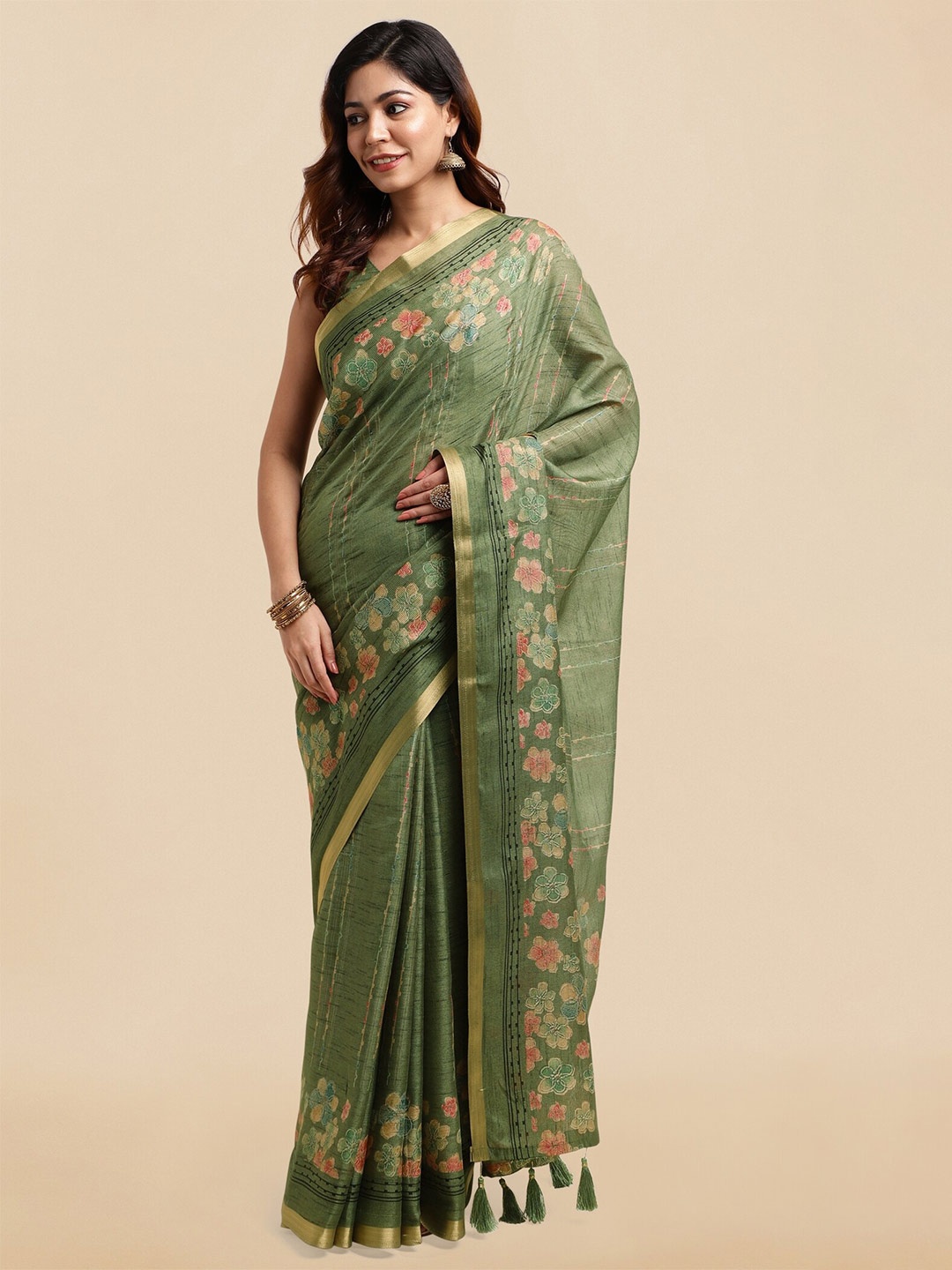

MIRCHI FASHION Floral Printed Zari Saree, Green