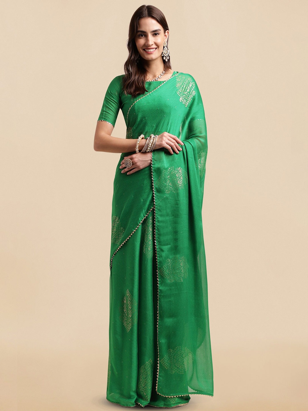 

MIRCHI FASHION Green & Silver-Toned Ethnic Motifs Printed Gotta Patti Block Print Saree
