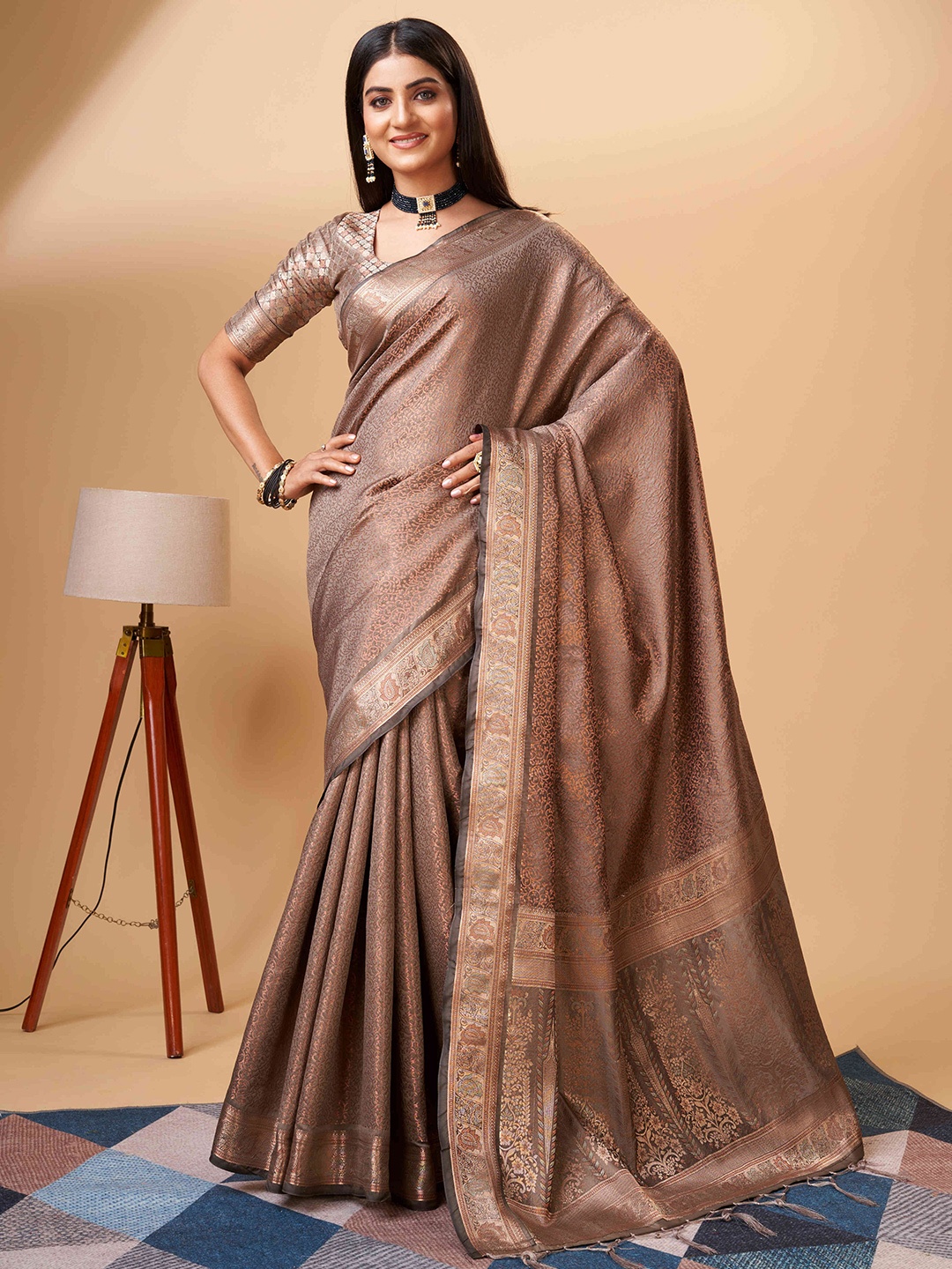 

PHEASANT Woven Design Zari Pure Silk Banarasi Saree, Beige