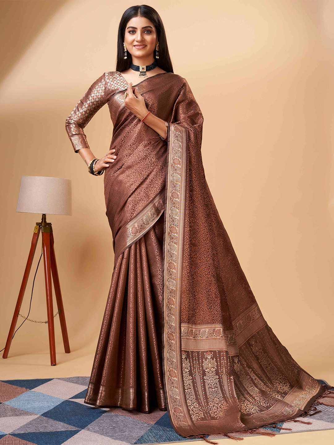 

PHEASANT Floral Woven Design Zari Pure Silk Banarasi Saree, Brown