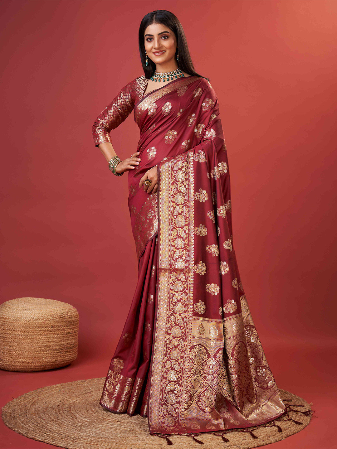 

PHEASANT Woven Design Zari Pure Silk Banarasi Saree, Maroon