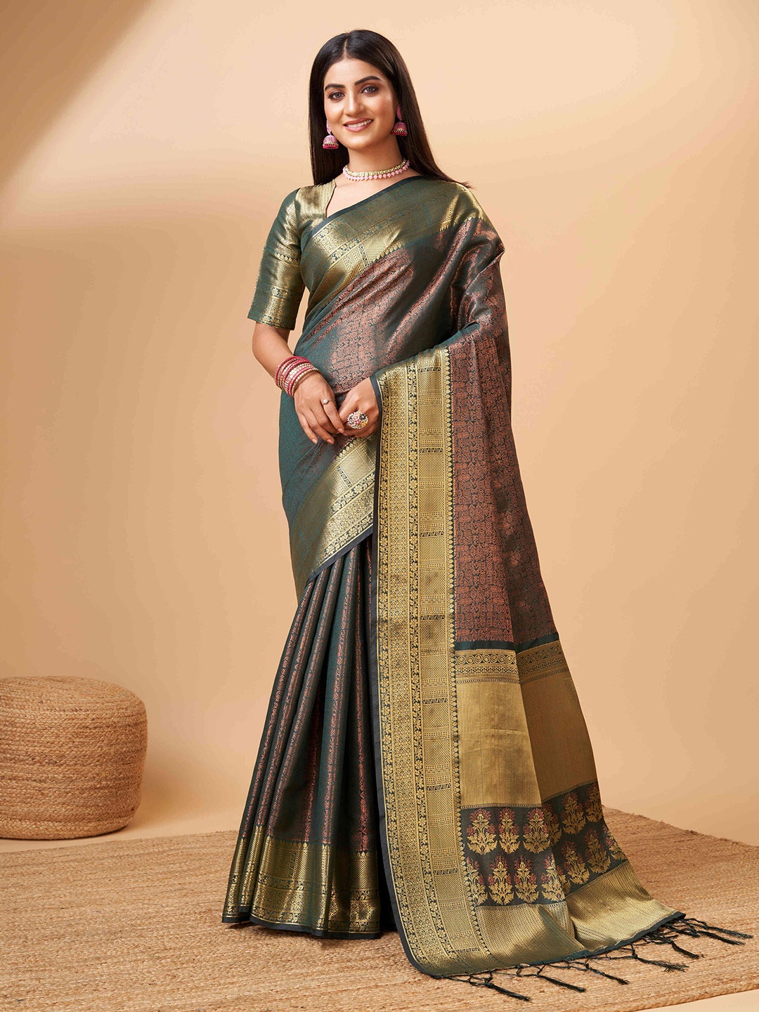 

PHEASANT Woven Design Zari Pure Silk Banarasi Saree, Green