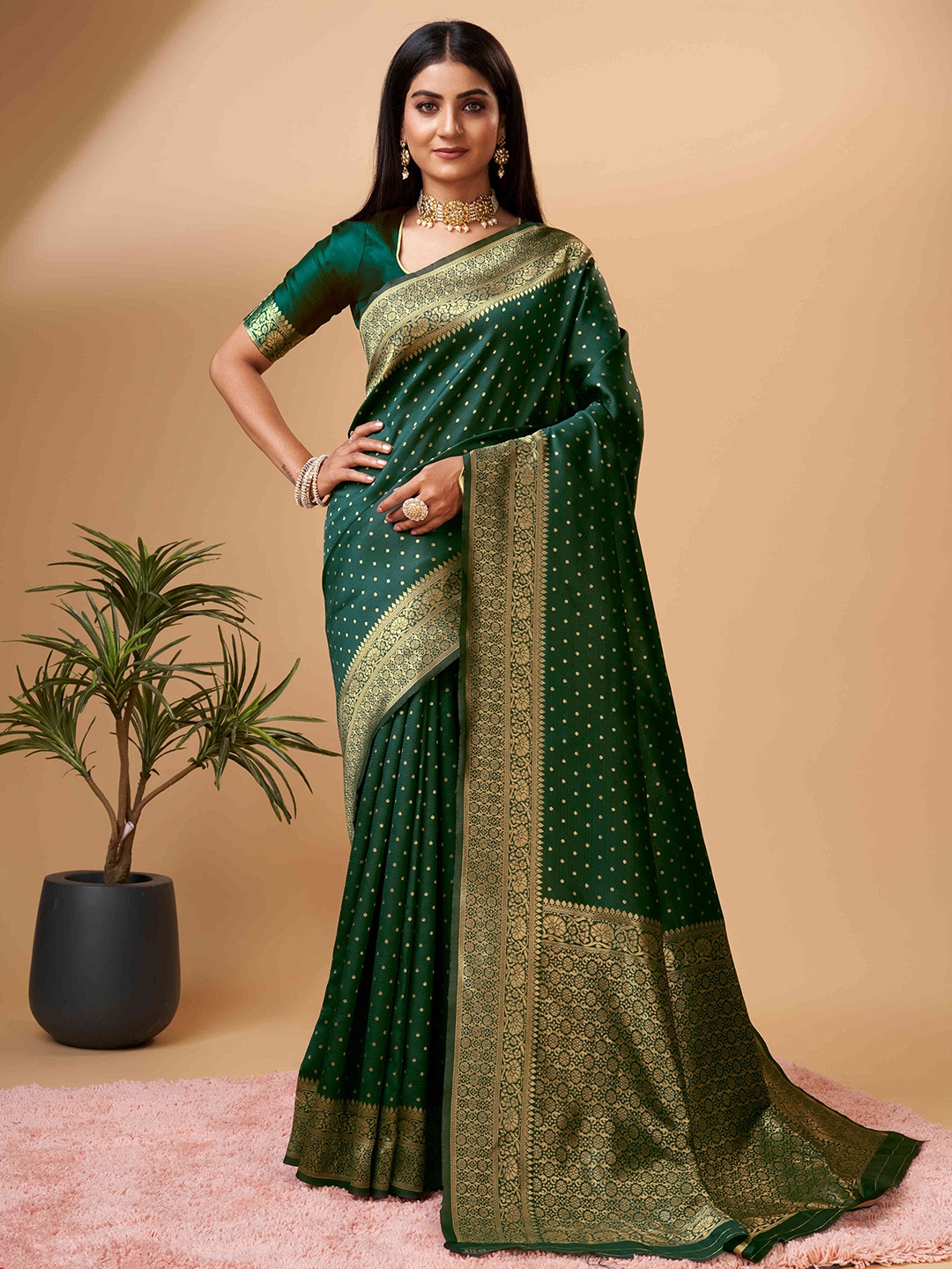 

PHEASANT Woven Design Zari Silk Blend Banarasi Saree, Green