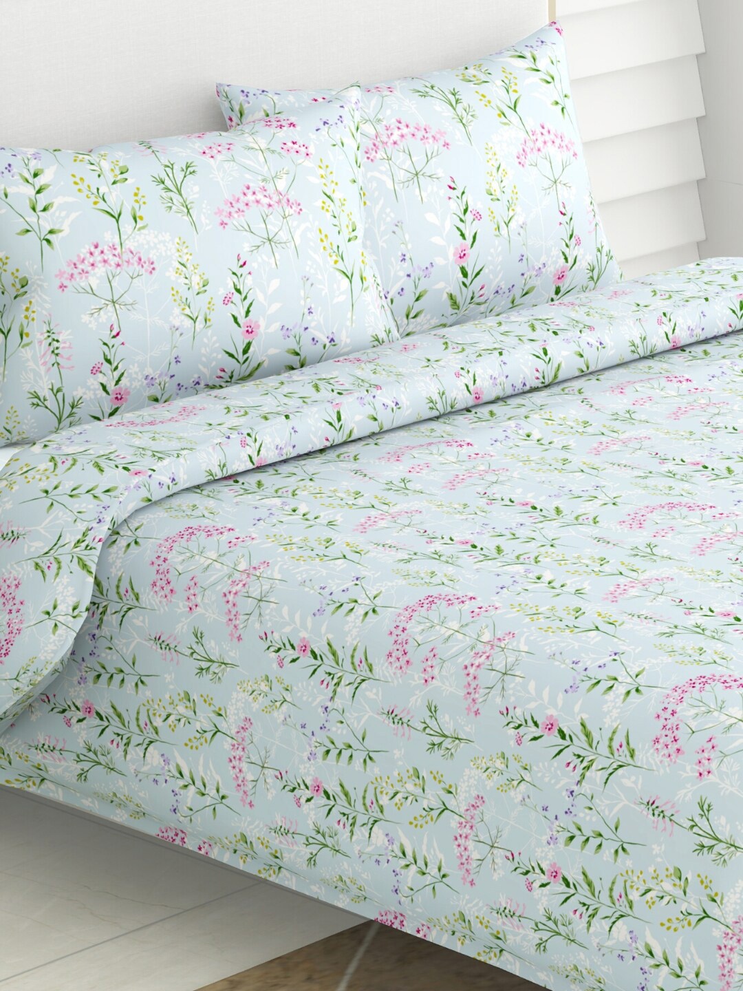 

haus & kinder Green & White Floral Pure Cotton 186 TC Queen Bedsheet with 2 Pillow Covers