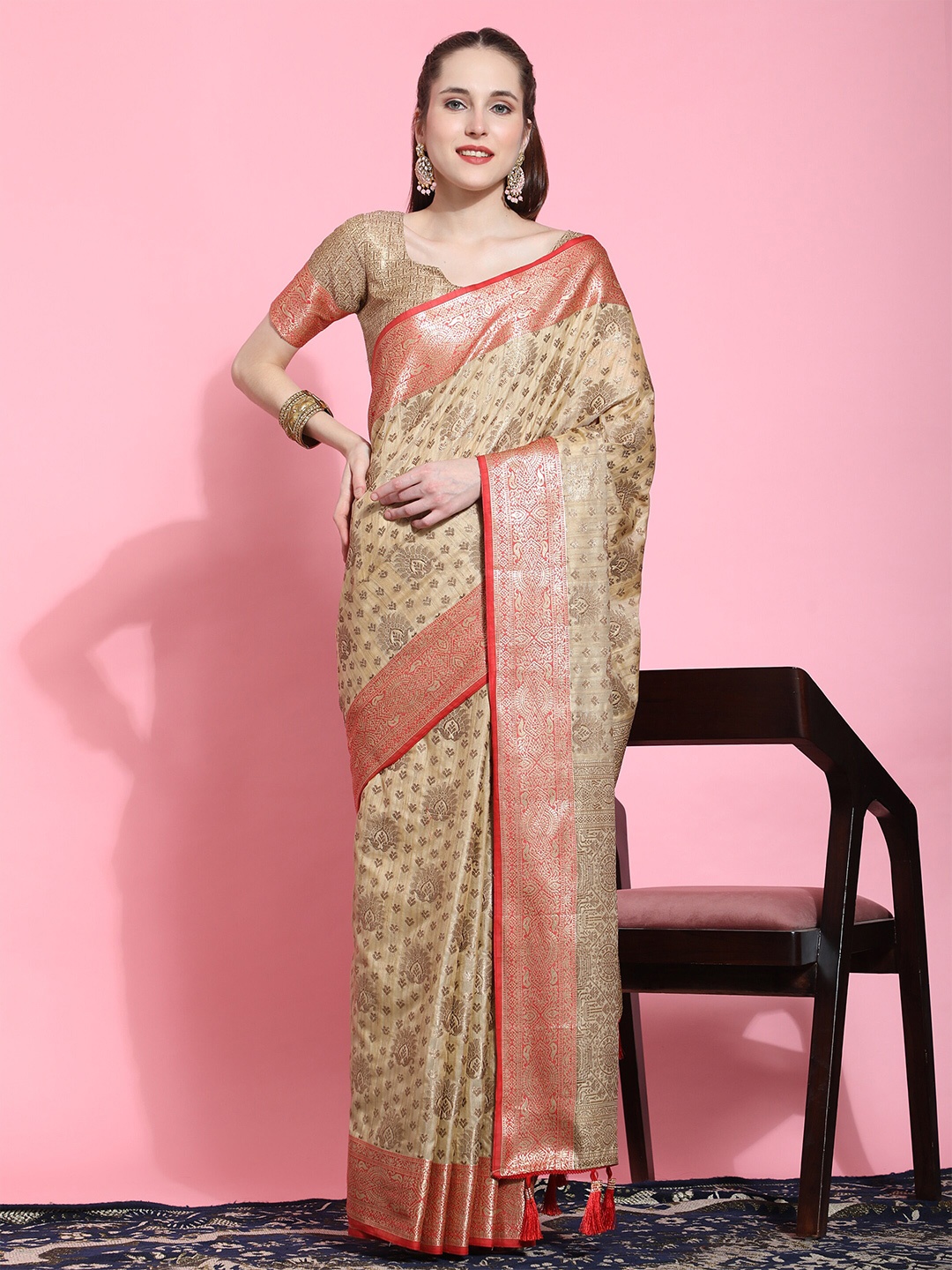 

YAVIRA SILK Woven Design Zari Banarasi Saree, Beige
