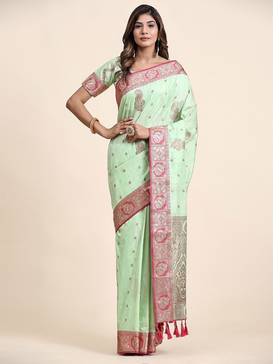 

YAVIRA SILK Paisley Woven Design Zari Banarasi Saree, Green